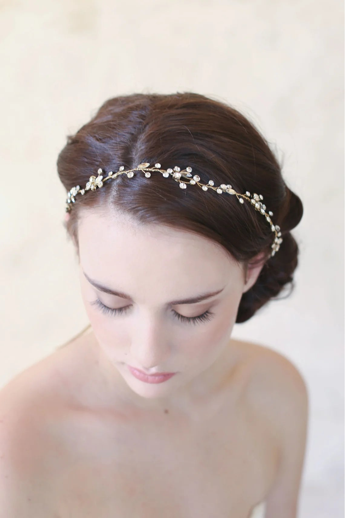 Simple crystal hair vine - Style