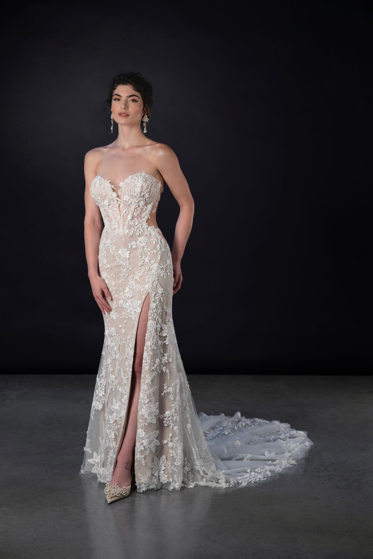 1850 by Martina Liana - Sexy Strapless Lace Column Wedding Dress ... Image Alex Tabet image beautiful image beautiful image beautiful image beautiful image beautiful - 1850 by Martina Liana - Sexy Strapless Lace Column Wedding Dress ...