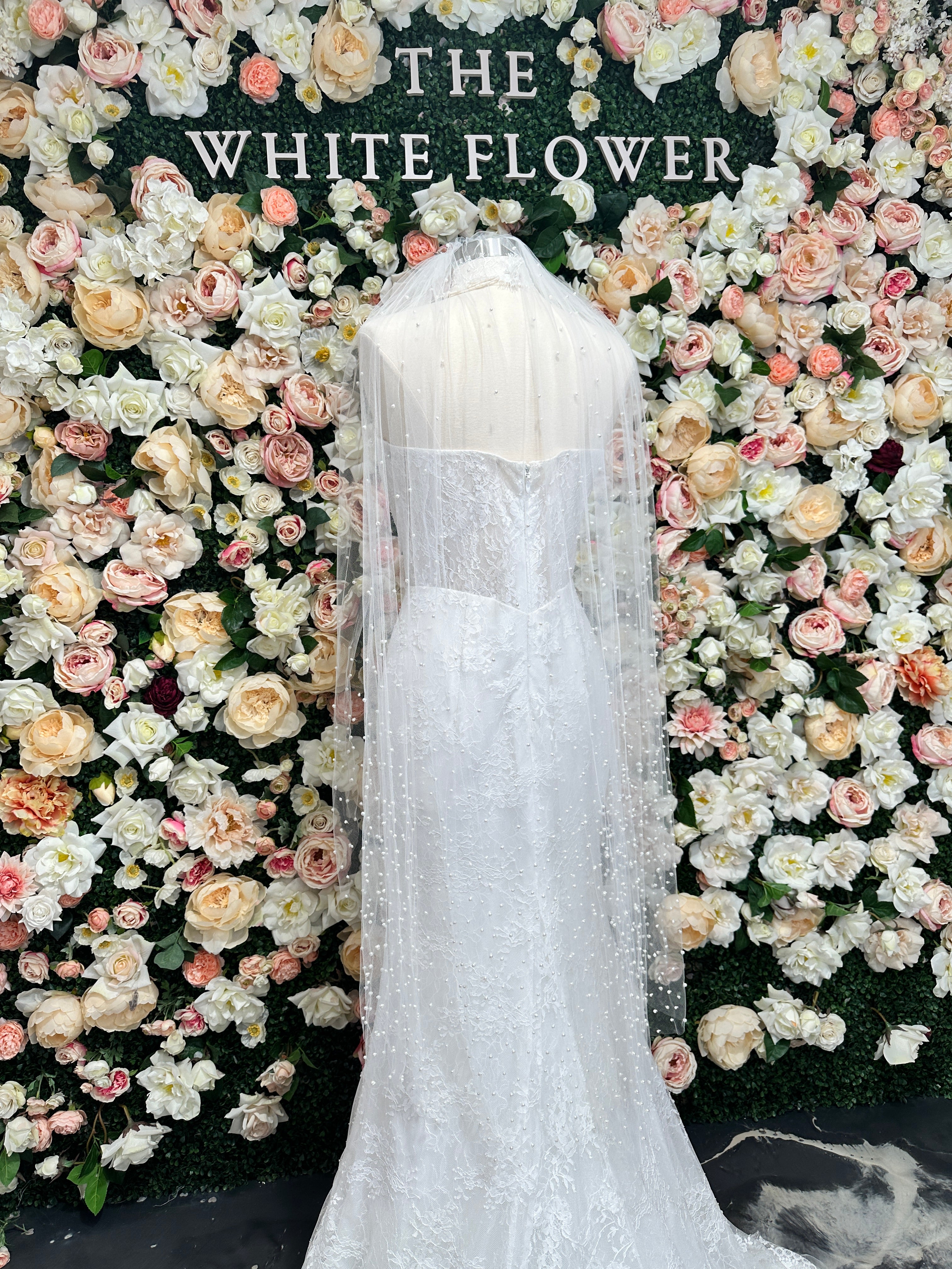 Pandora Fingertip Veil 50"