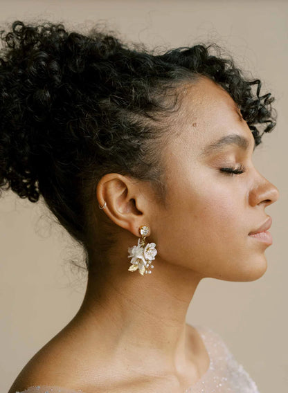 Petite floral and crystal bridal earrings - Style 
