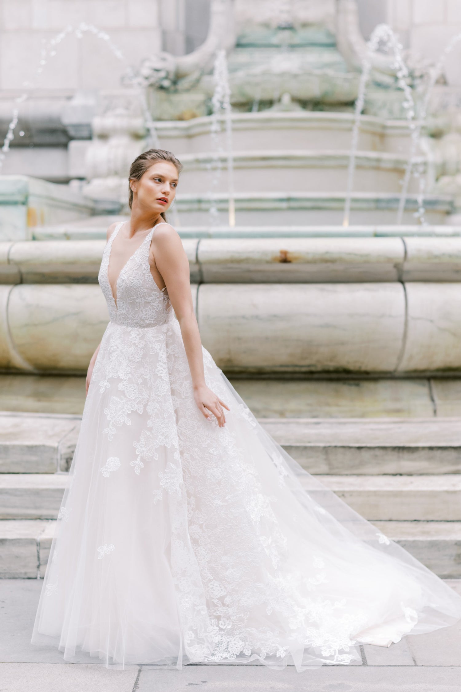 Beccar Nova - Bridal Size 10 - Sample Wedding Dress Beccar Nova - Bridal Size 10 - Sample Wedding Dress