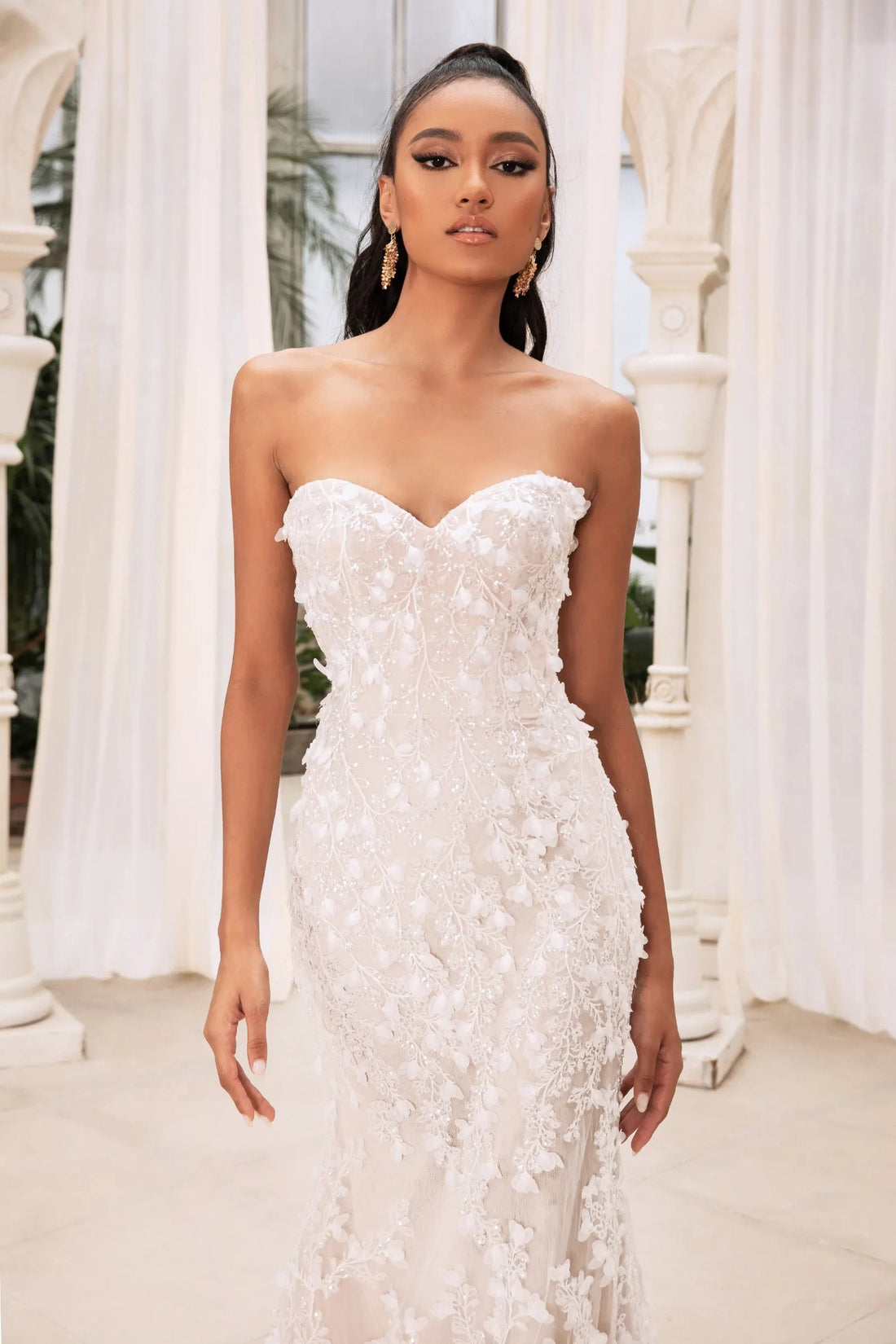 Sample Wedding Dresses: The Ultimate Guide – The White Flower