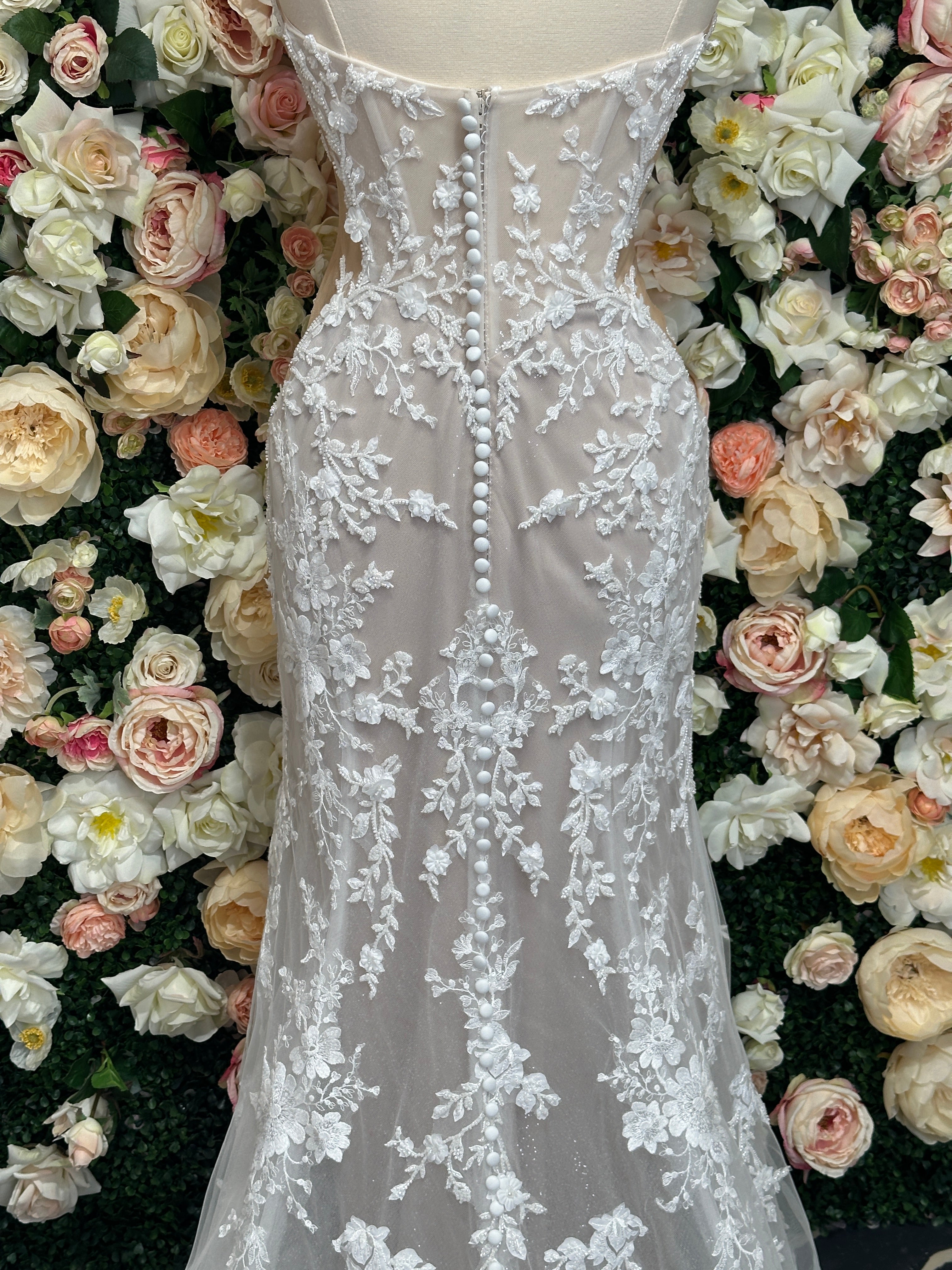 1850 by Martina Liana - Sexy Strapless Lace Column Wedding Dress