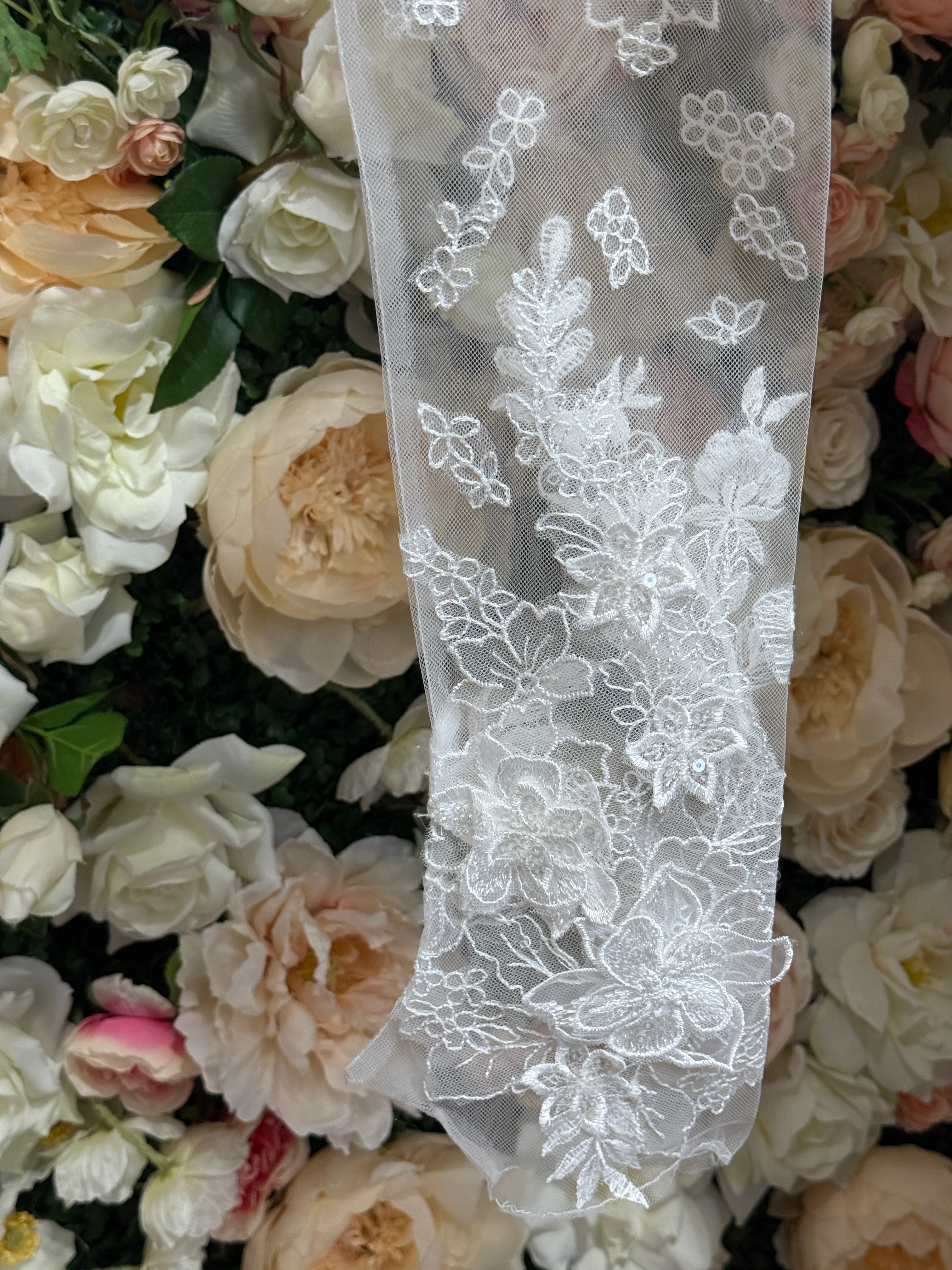 1488 by Martina Liana - Off the Rack Sample Wedding Dress – The