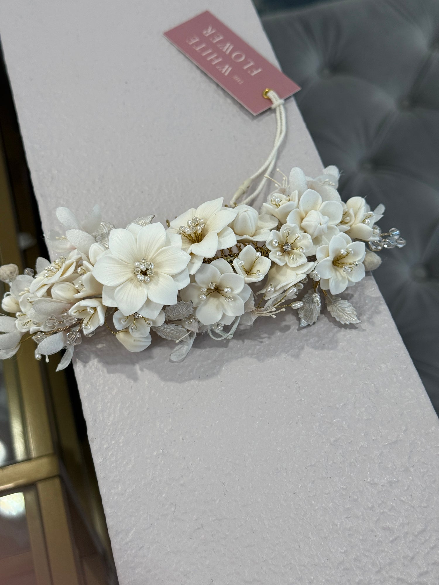 Creamy decadence floral headpiece - Style 