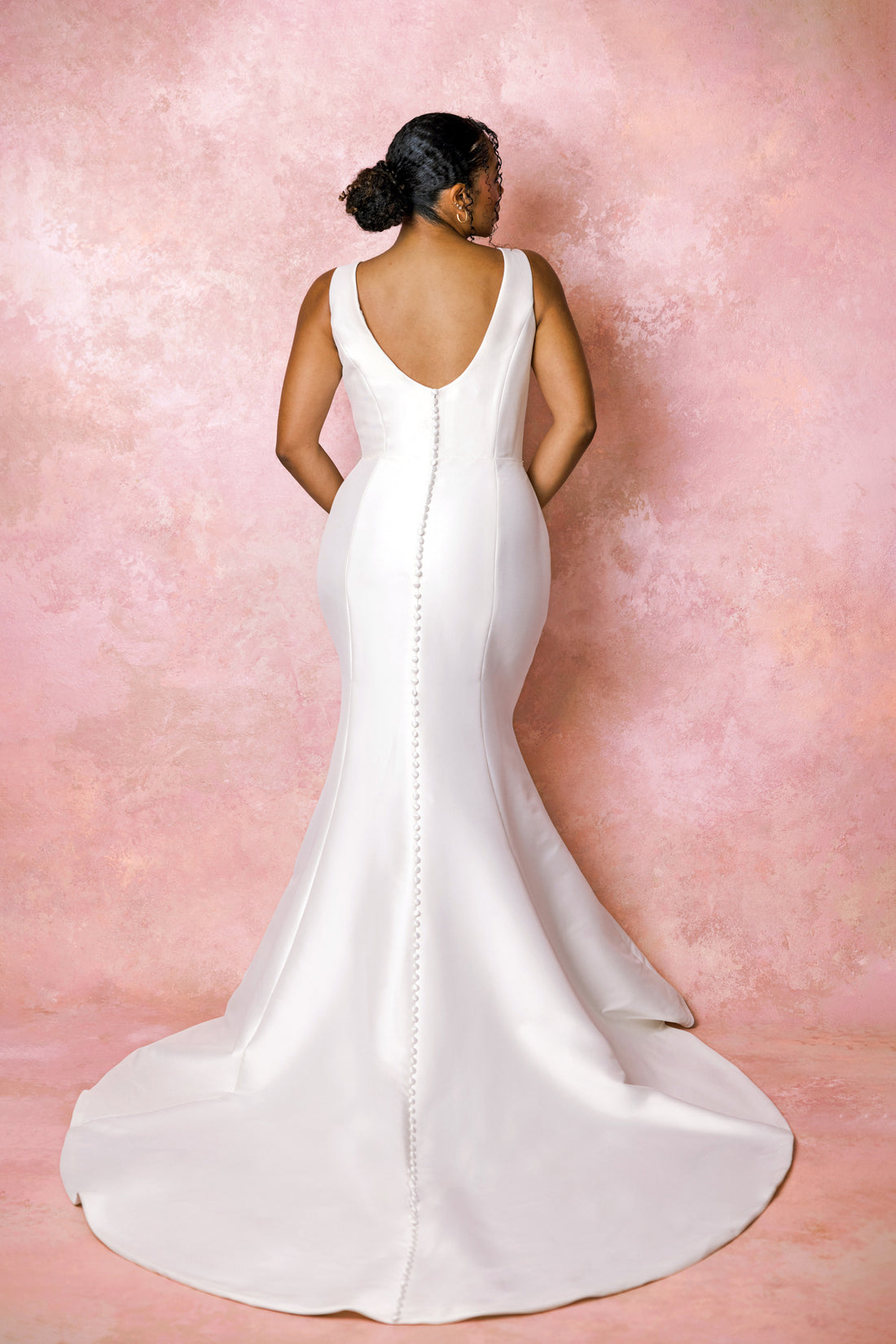 Bradstreet Plus Size