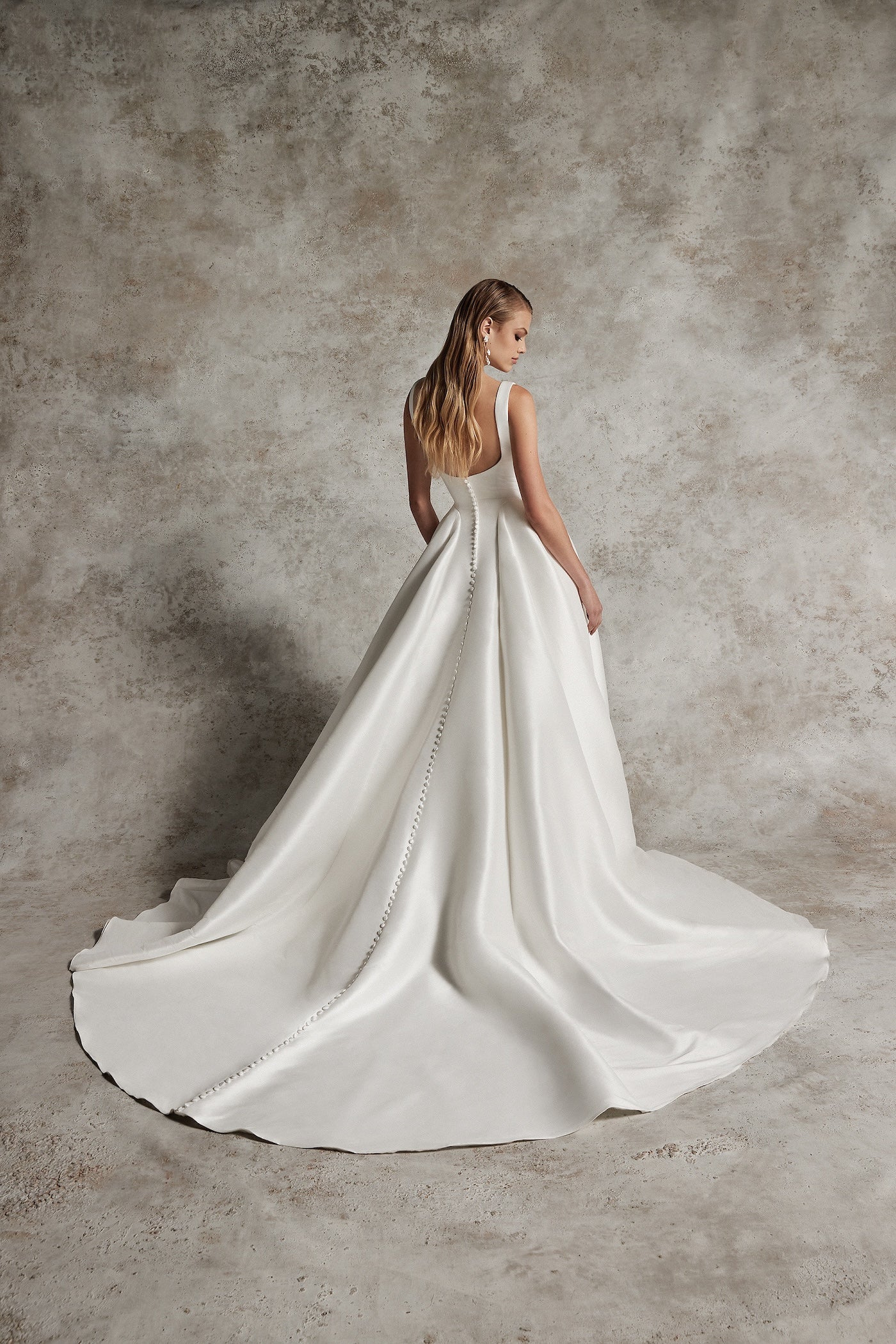 Dabira by Justin Alexander Signature | Mikado A-Line Wedding Dress