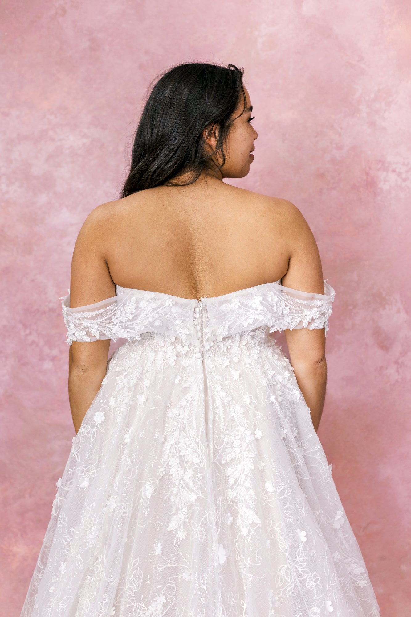 1321 Plus Size by Martina Liana - Lace Sweetheart Wedding Dress with Off-the-Shoulder Straps The White Flower 1321 Plus Size by Martina Liana - Lace Sweetheart Wedding Dress with Off-the-Shoulder Straps The White Flower