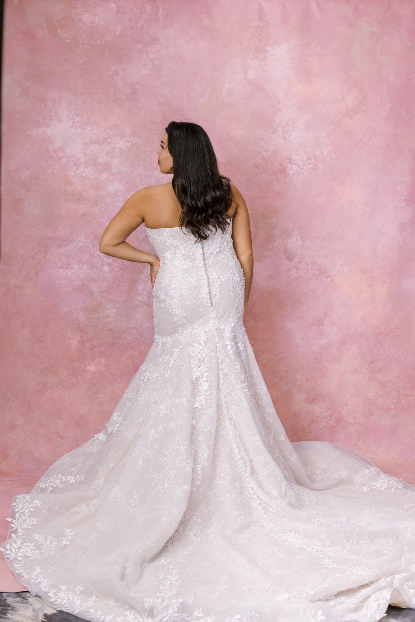 Martina Liana 1375 - Bridal Size 20 - Plus Size Sample Wedding Dress Martina Liana 1375 - Bridal Size 20 - Plus Size Sample Wedding Dress