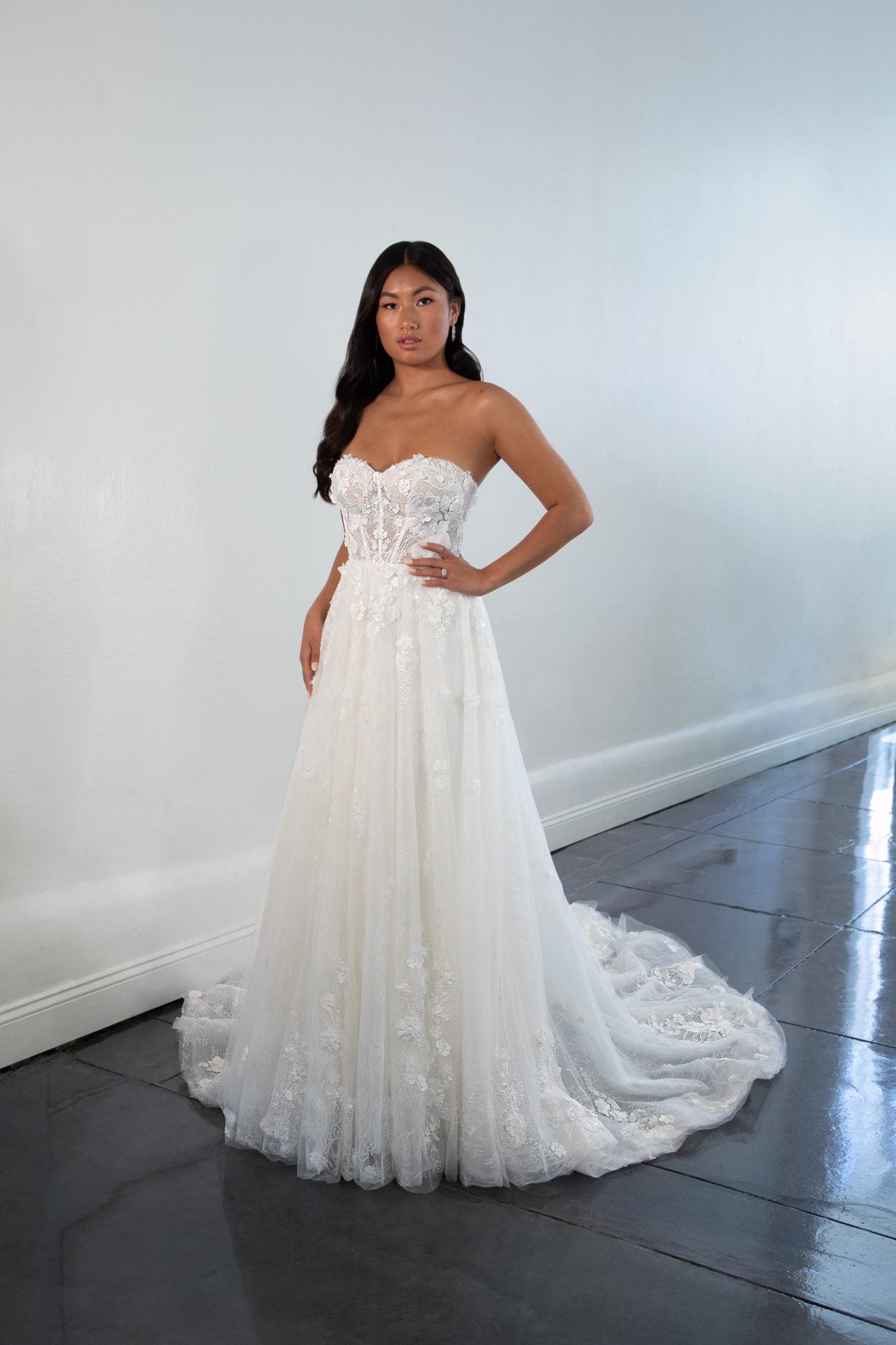 1455 by Martina Liana - Romantic Lace A-Line Wedding Dress with ... Image Alex Tabet image beautiful image beautiful image beautiful image beautiful image beautiful - 1455 by Martina Liana - Romantic Lace A-Line Wedding Dress with ...