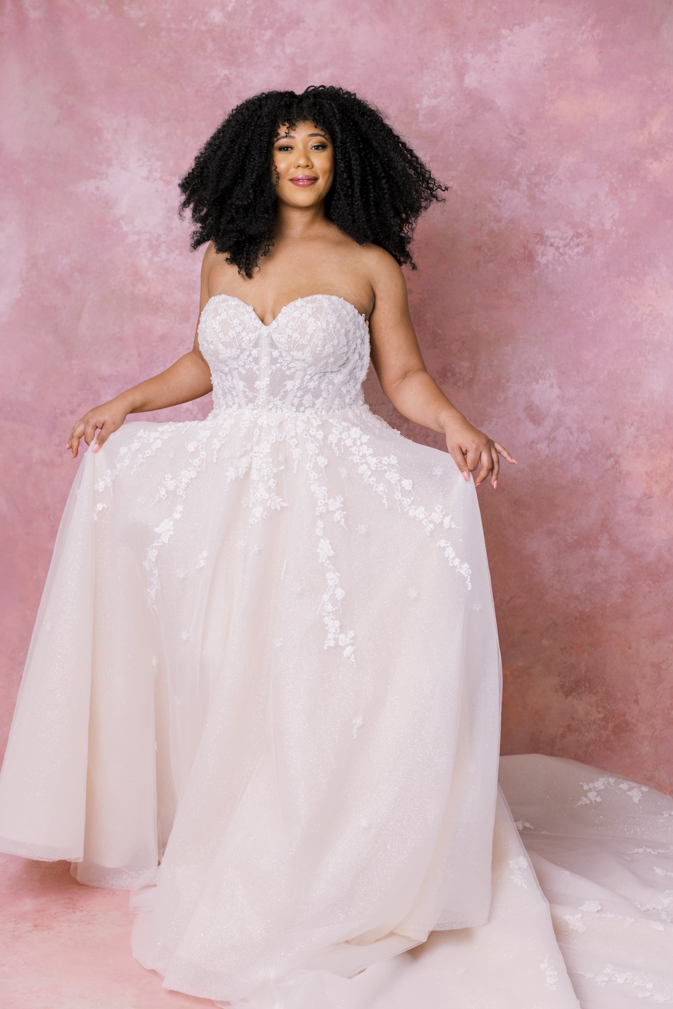 Martina Liana 1483 - Bridal Size 20 - Plus Size Sample Wedding Dress Martina Liana 1483 - Bridal Size 20 - Plus Size Sample Wedding Dress