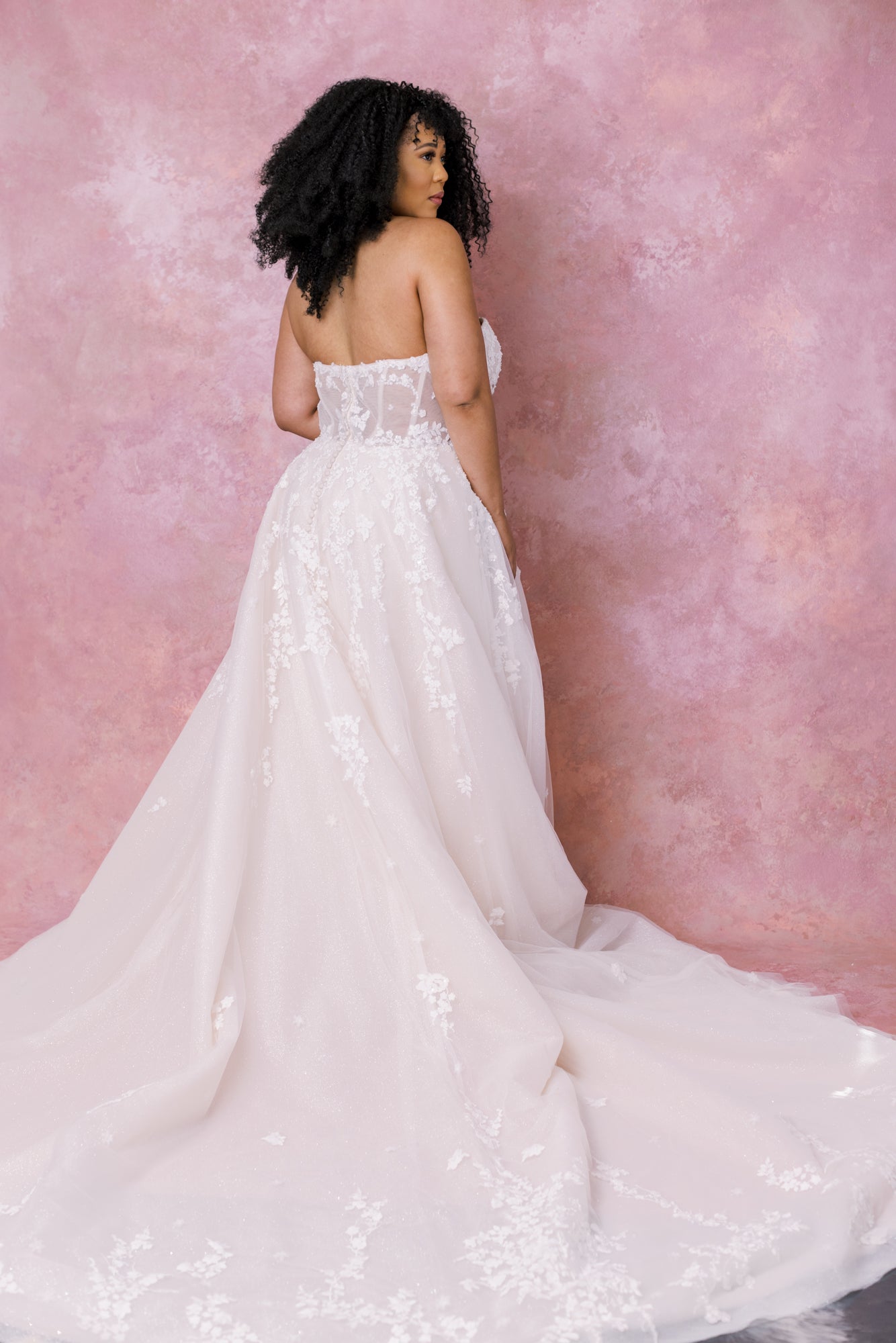 Martina Liana 1483 - Bridal Size 20 - Plus Size Sample Wedding Dress Martina Liana 1483 - Bridal Size 20 - Plus Size Sample Wedding Dress