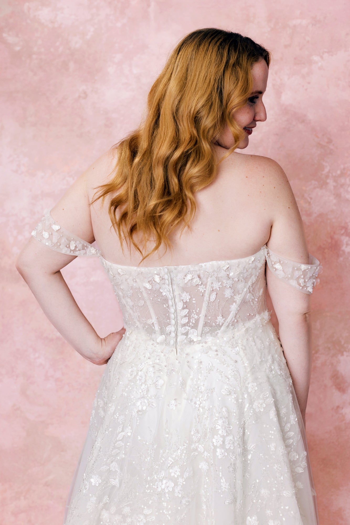 1598 Plus Size