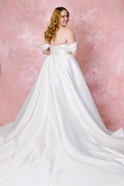 1607 Plus Size