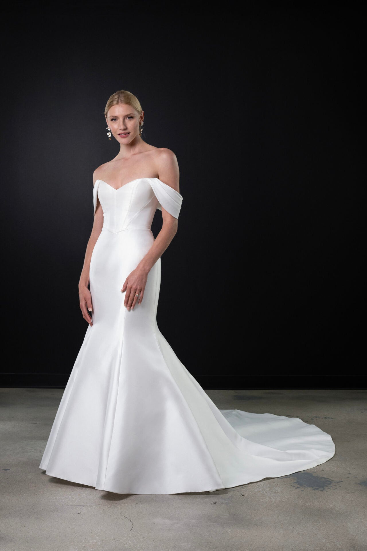 Martina Liana 1624 - Bridal Size 10