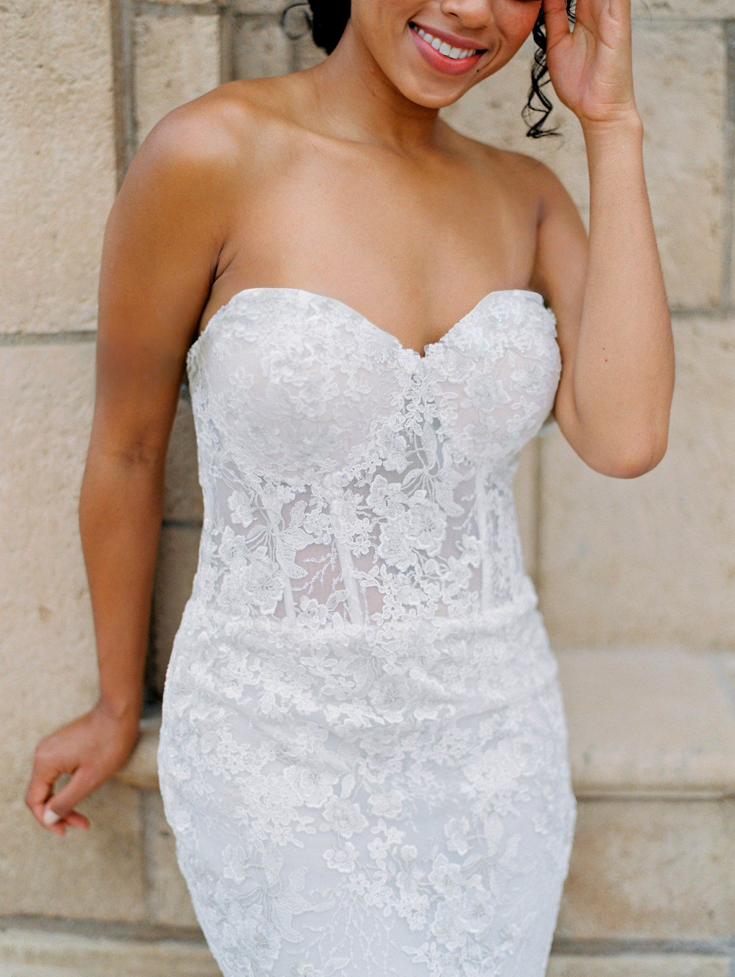 Netta BenShabu Nicole - Bridal Size 18 - Sample Wedding Dress Netta BenShabu Nicole - Bridal Size 18 - Sample Wedding Dress