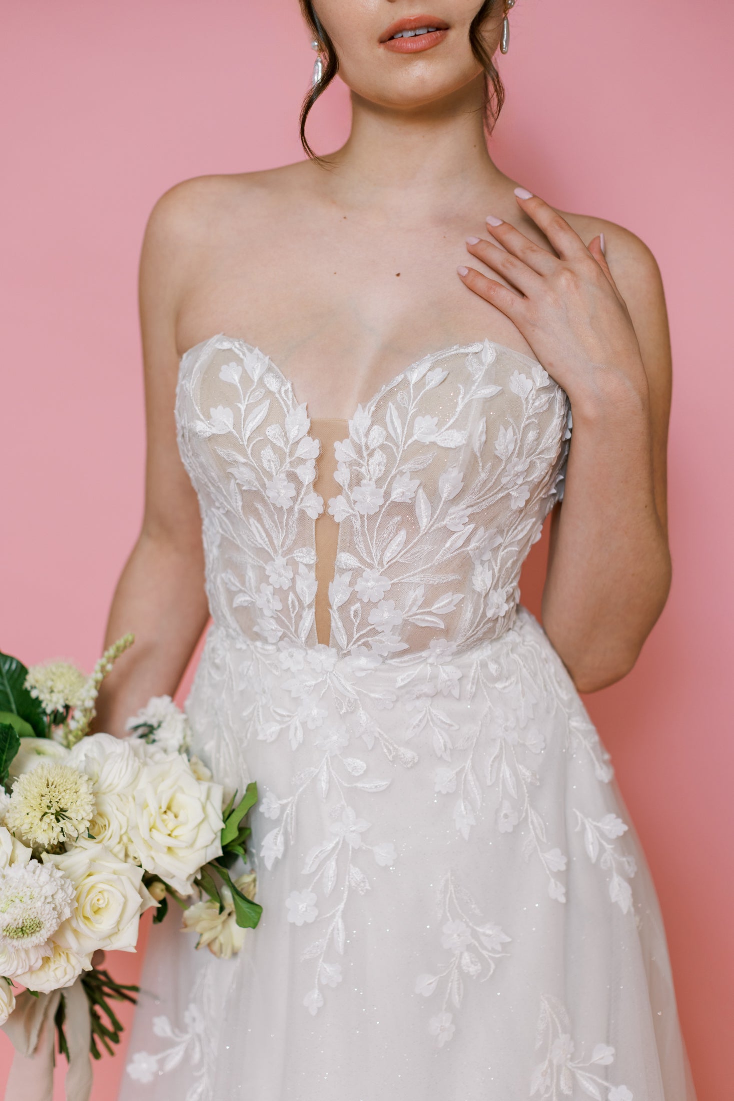 Ocean & Petal Melody - Bridal Size 10 - Sample Wedding Dress Ocean & Petal Melody - Bridal Size 10 - Sample Wedding Dress