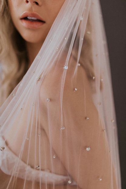 Jezebel Crystal Cathedral Veil