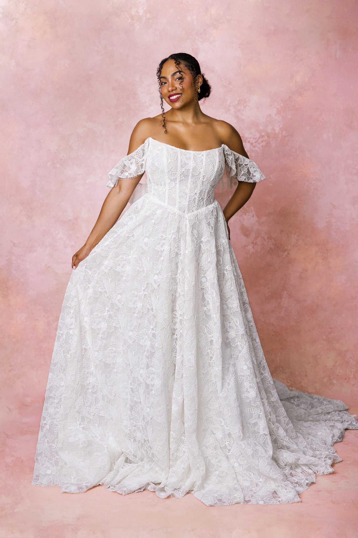 Woodland Dress Fantasy Wedding Plus Size Fairy Wedding Dresses Off-the-Shoulder Lace Applique A-Line Woodland Dress Fantasy Wedding Plus Size Fairy Wedding Dresses Off-the-Shoulder Lace Applique A-Line