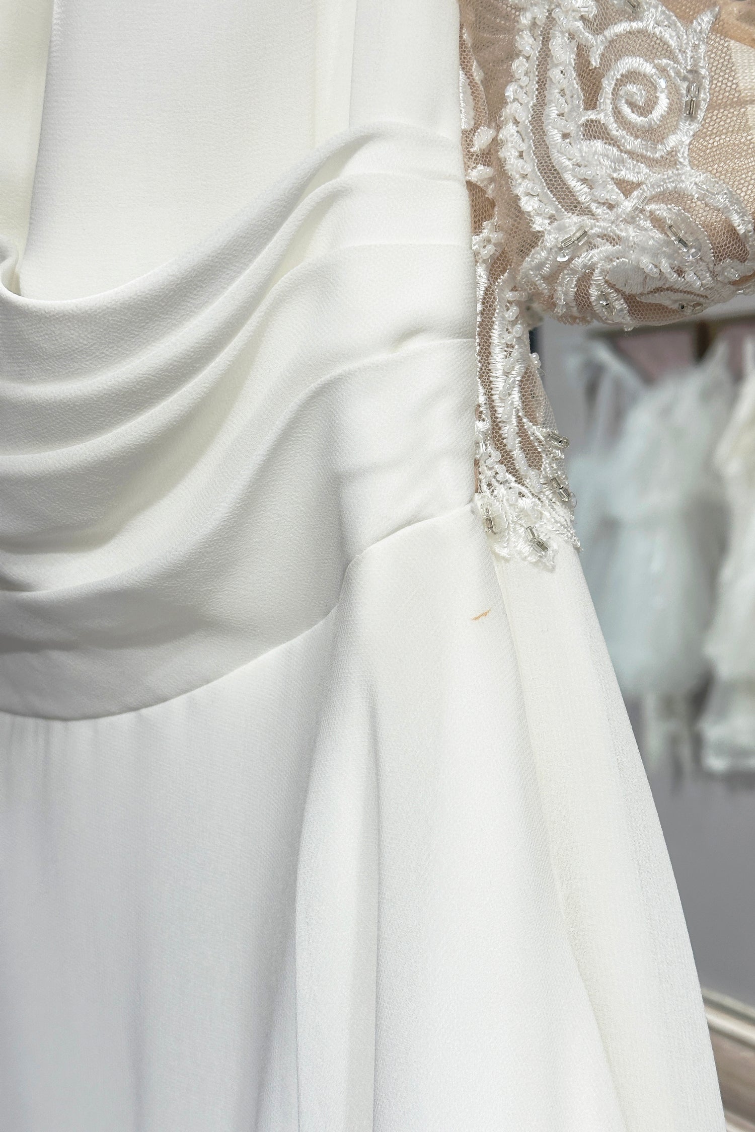 Kelly Faetanini Valencia - Bridal Size 18 - Plus Size Sample Wedding Dress Kelly Faetanini Valencia - Bridal Size 18 - Plus Size Sample Wedding Dress