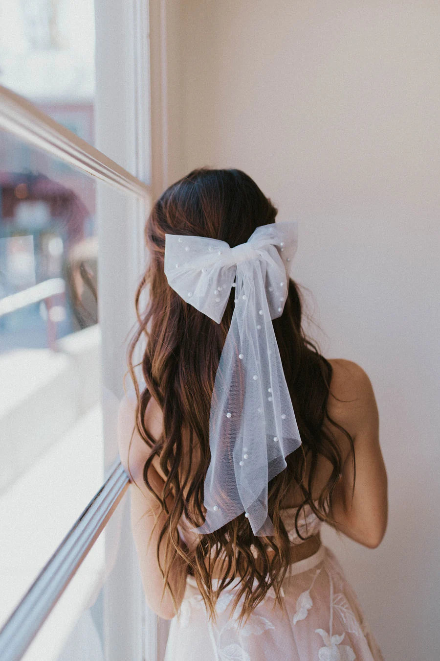 Penelope Pearl Bow